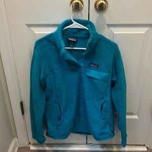 Mermaid Green Patagonia Pullover, in great condition.